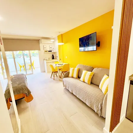 Modern With Pool & Terrace Playa De Americas, Tenerife 플라야데라스아메리카스