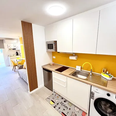 Modern With Pool & Terrace Playa De Americas, Tenerife 플라야데라스아메리카스