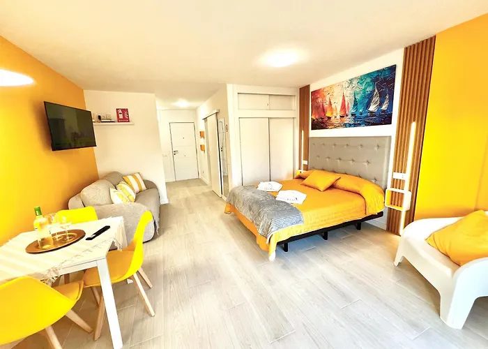 Modern Studio With Pool & Terrace Playa De Las Americas, Tenerife *