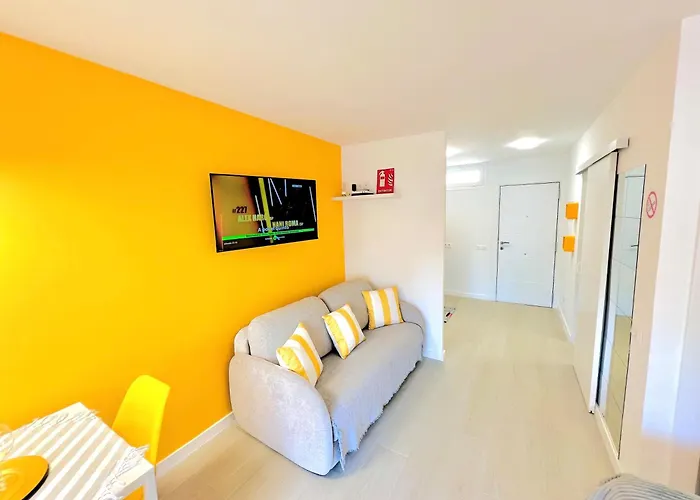 Modern Studio With Pool & Terrace Playa De Las Americas, Tenerife Apartament Playa de las Americas (Tenerife)